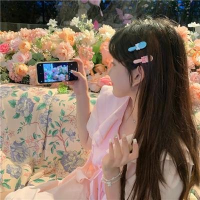 四月四日 海报